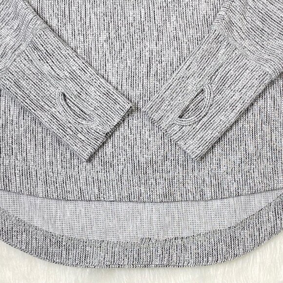 Jones New York Women's size Small Long Sleeved Knit Top Gray Hi Low Hemline - Picture 6 of 9